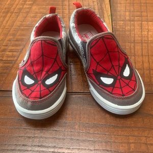 Spinderman toddler shoes size 8.5